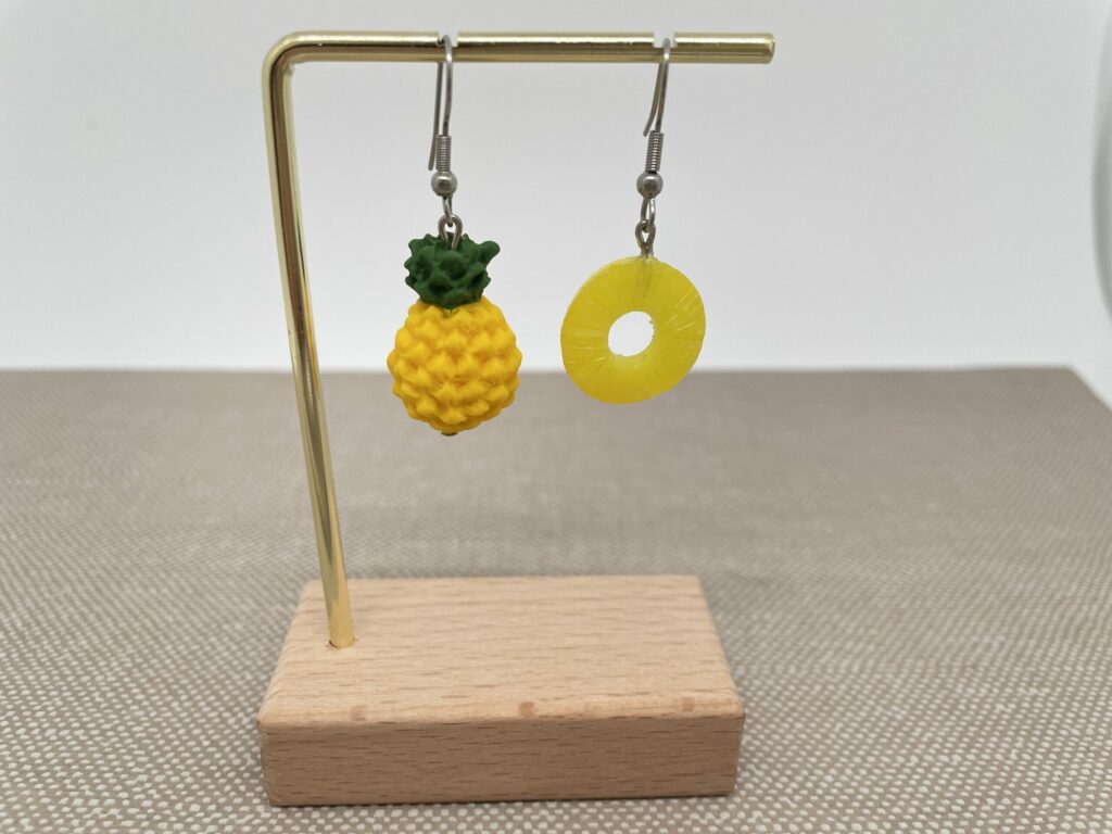 Boucles d’oreilles ananas avec tranche