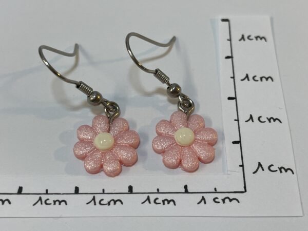 Boucles d’oreilles marguerite rose