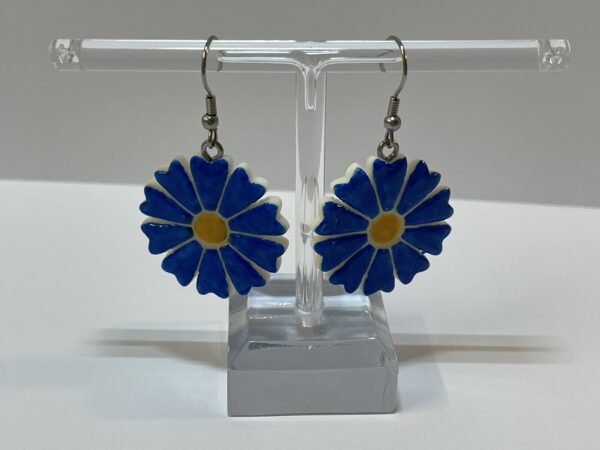 Boucles d’oreilles fleurs bleues outremers