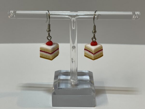 Boucles d’oreilles fraisier